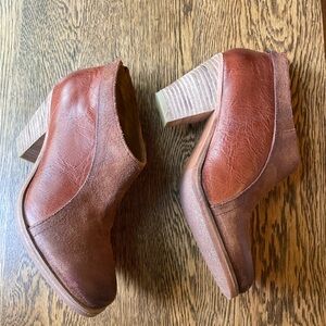 ❌NEW LISTING ❌ J. Shoes Booties - NWOB
